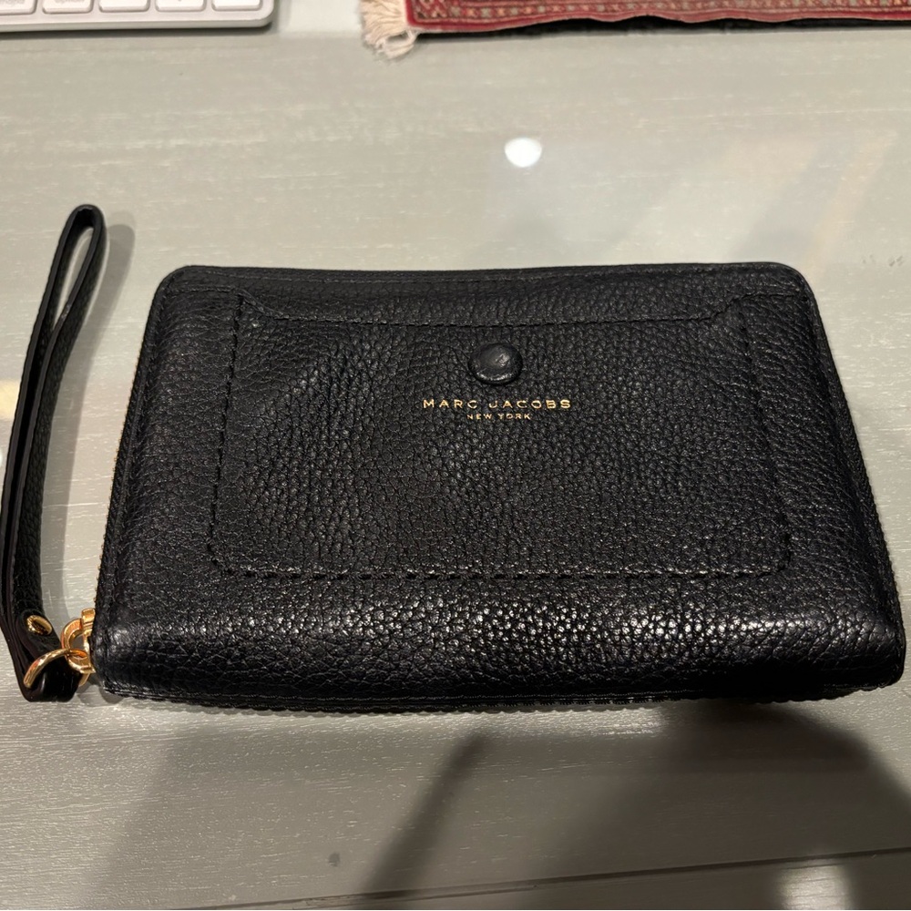 Marc Jacob’s leather zip around wallet